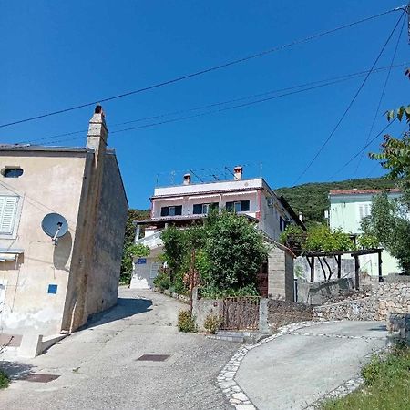 Apartments And Rooms By The Sea Martinscica, Cres - 23980 Екстериор снимка