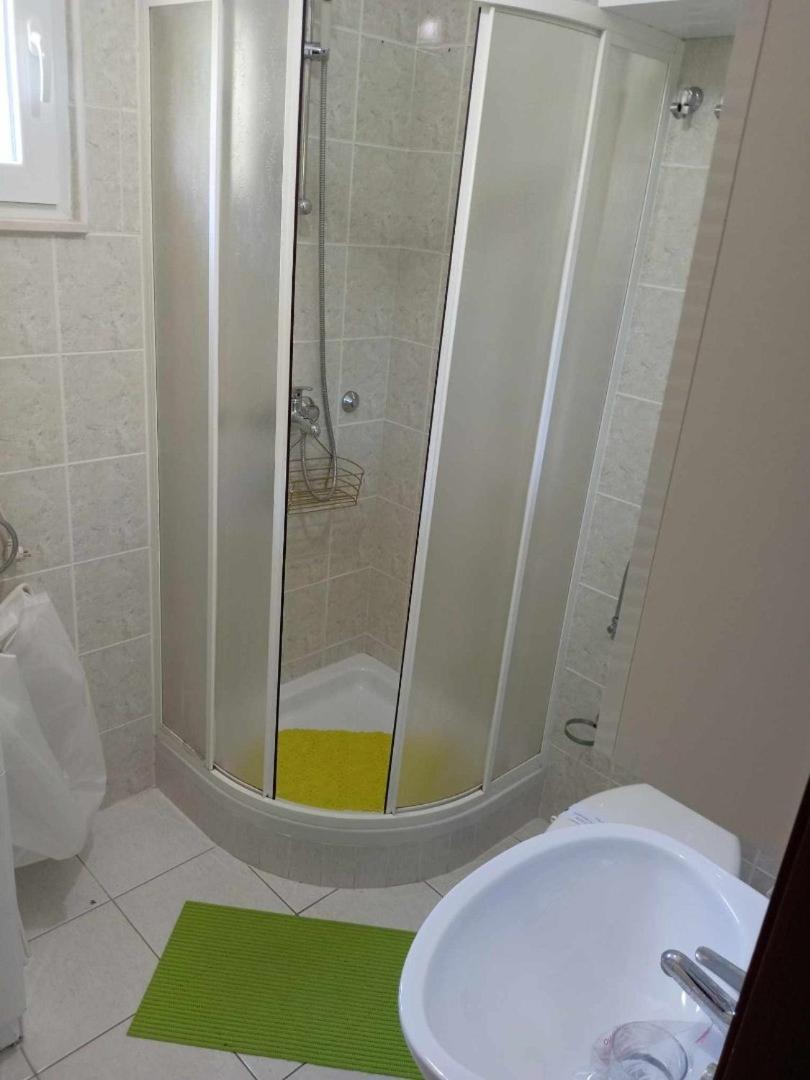 Apartments And Rooms By The Sea Martinscica, Cres - 23980 Стая снимка