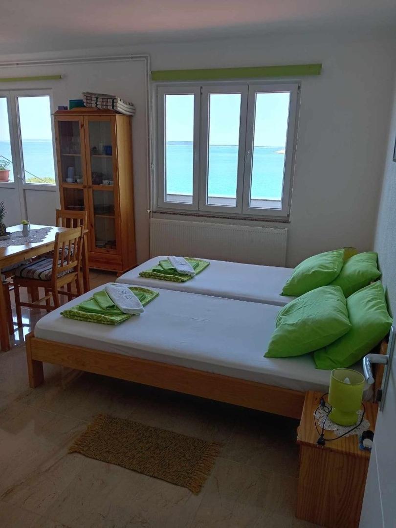 Apartments And Rooms By The Sea Martinscica, Cres - 23980 Екстериор снимка